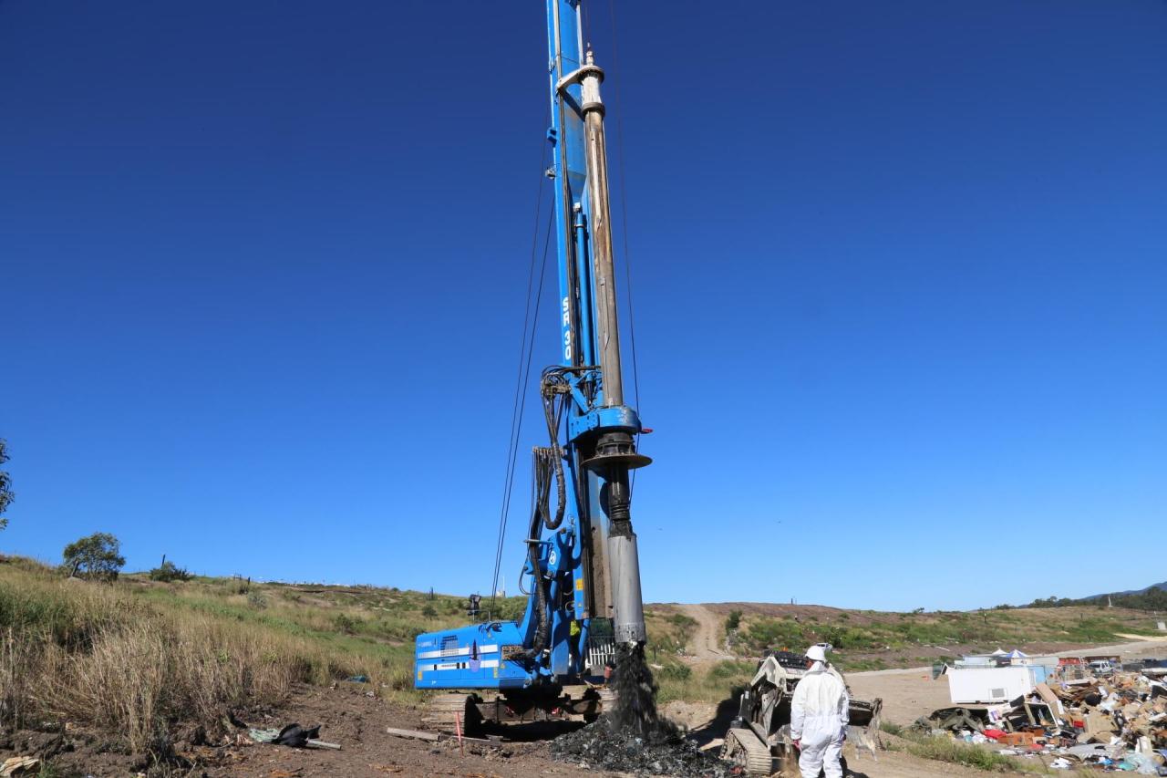 Landfill Drilling rig and site operations